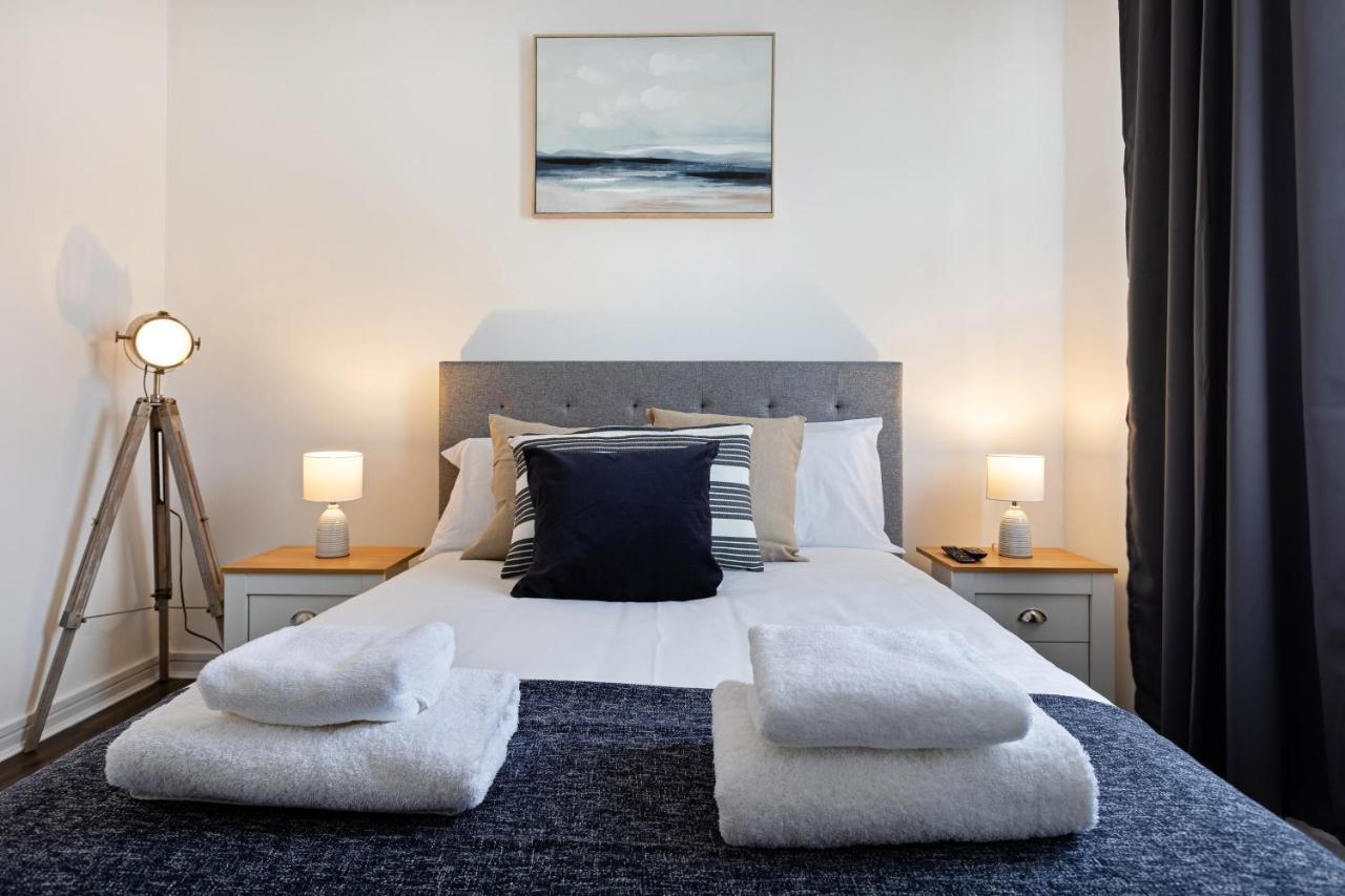 Modern 1-Bedroom Apartment, Beach 5-Min Walk, Free Parking Weymouth Dış mekan fotoğraf